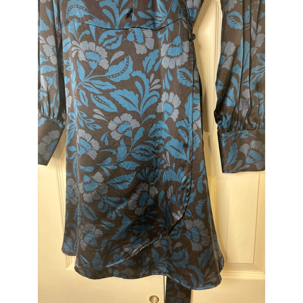 Ann Taylor Silk Floral Jacquard Wrap Dress Blue Black Long Sleeve Size 2 - Picture 2 of 10